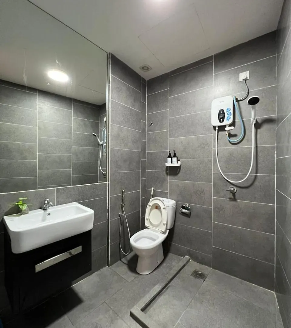 Apartment City Escape Cinema Movie Empire Damansara Damansara Perdana